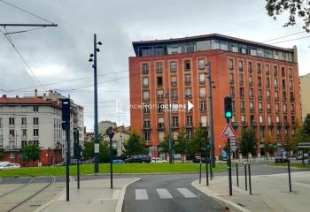 Location local commercial Toulouse (31300) - 340 m²