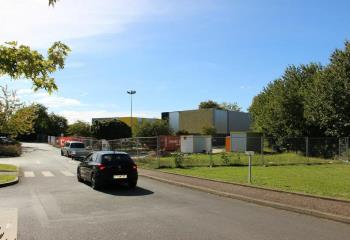 Location local commercial Tours (37100) - 980 m² à Tours - 37000