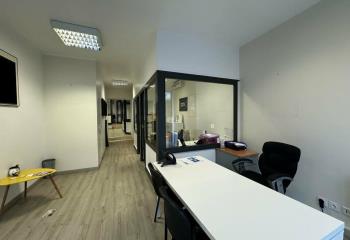 Location local commercial Tours (37100) - 90 m² à Tours - 37000