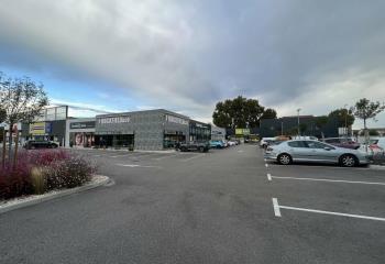 Location local commercial Valence (26000) - 140 m²