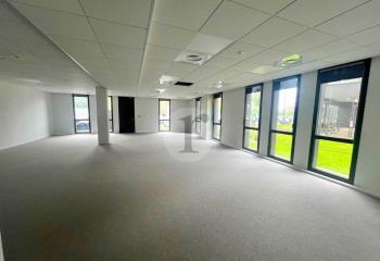 Location local commercial Villeneuve-d'Ascq (59650) - 4573 m²