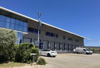 Location activité/entrepôt Aix-en-Provence (13090) - 2200 m²