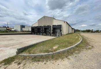 Location activité/entrepôt Angerville-la-Campagne (27930) - 2250 m²