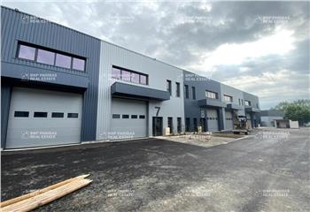 Location activité/entrepôt Bourgoin-Jallieu (38300) - 1486 m² à Bourgoin-Jallieu - 38300