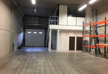 Location activité/entrepôt Brignais (69530) - 334 m²