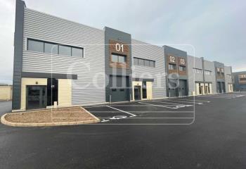 Location activité/entrepôt Brignoles (83170) - 333 m²