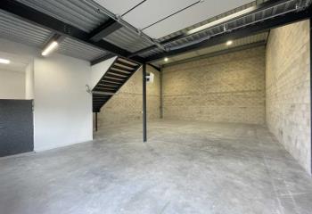 Location activité/entrepôt Bussy-Saint-Georges (77600) - 1374 m²