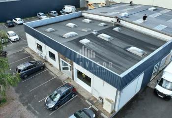 Location activité/entrepôt Chambray-lès-Tours (37170) - 321 m²