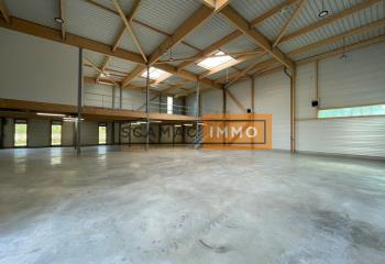 Location activité/entrepôt Chanteloup-en-Brie (77600) - 954 m²