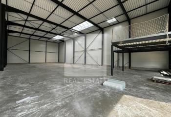 Location activité/entrepôt Chasse-sur-Rhône (38670) - 417 m²