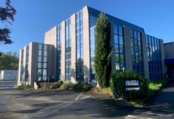 Location activité/entrepôt Civrieux-d'Azergues (69380) - 7914 m² à Civrieux-d'Azergues - 69380