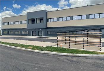 Location activité/entrepôt Colombier-Saugnieu (69124) - 3853 m² à Colombier-Saugnieu - 69124