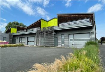 Location Activité 1657.7 m² non divisibles à Cormeilles-en-Parisis - 95240