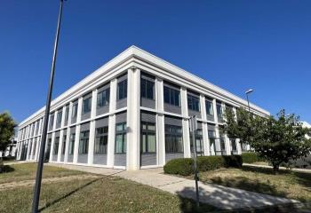 Location activité/entrepôt Courcouronnes (91080) - 3693 m² à Courcouronnes - 91080