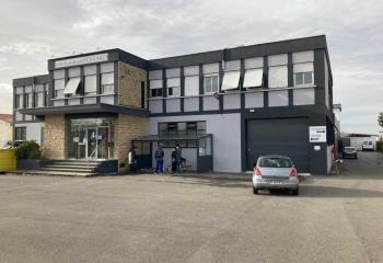 Location activité/entrepôt Décines-Charpieu (69150) - 2275 m²