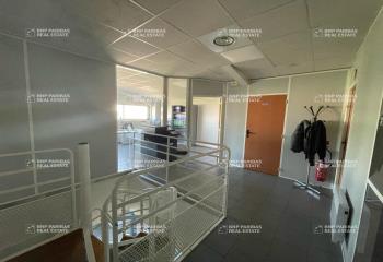 Location activité/entrepôt Décines-Charpieu (69150) - 1232 m²