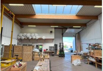 Location activité/entrepôt Décines-Charpieu (69150) - 887 m² à Décines-Charpieu - 69150