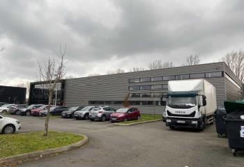 Location activité/entrepôt Élancourt (78990) - 1800 m²