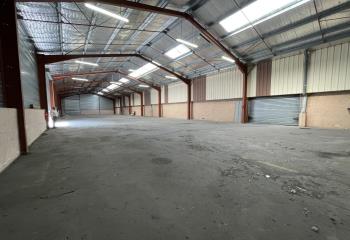 Location activité/entrepôt Flassans-sur-Issole (83340) - 870 m² à Flassans-sur-Issole - 83340