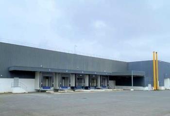 Location activité/entrepôt Fleury-les-Aubrais (45400) - 10167 m²