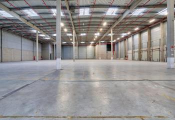 Location activité/entrepôt Gargenville (78440) - 3960 m²