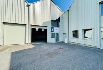 Location activité/entrepôt Genas (69740) - 332 m²