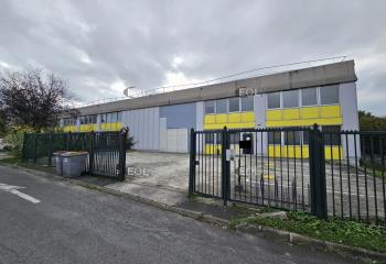 Location activité/entrepôt Ivry-sur-Seine (94200) - 757 m²