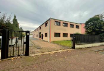 Location activité/entrepôt Jouy-en-Josas (78350) - 624 m²