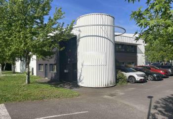 Location activité/entrepôt La-Chapelle-sur-Erdre (44240) - 820 m² à La-Chapelle-sur-Erdre - 44240