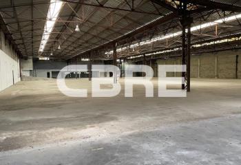 Location activité/entrepôt La Trinité (06340) - 3289 m²