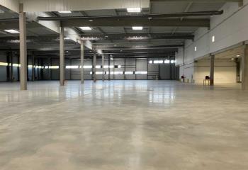 Location activité/entrepôt La Verrière (78320) - 11410 m²