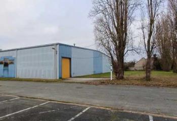 Location entrepots 2000 m² non divisibles