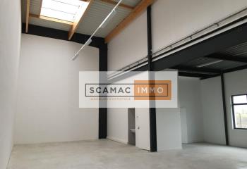 Location activité/entrepôt Lieusaint (77127) - 297 m²