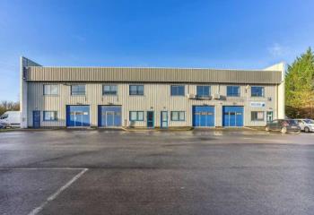 Location activité/entrepôt Lisses (91090) - 240 m²