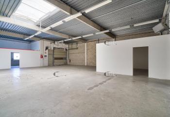 Location activité/entrepôt Lognes (77185) - 385 m²