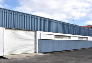 Location activité/entrepôt Lons (64140) - 360 m²