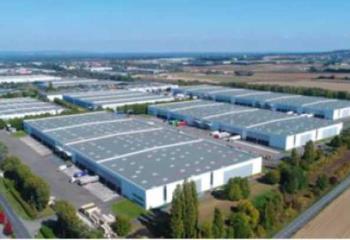 Location entrepots 11811 m² non divisibles