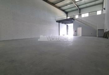 Location activité/entrepôt Mondouzil (31850) - 316 m²