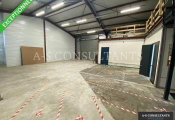 Location activité/entrepôt Montélier (26120) - 300 m²