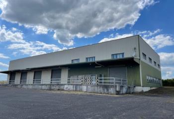 Location activité/entrepôt Oulchy-le-Château (02210) - 1500 m² à Oulchy-le-Château - 02210