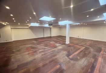 Location activité/entrepôt Paris 7 (75007) - 189 m²