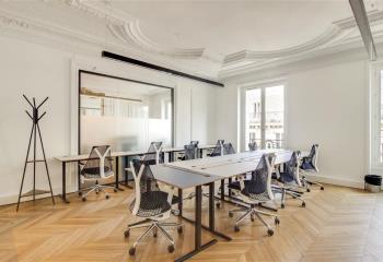 Location activité/entrepôt Paris 8 (75008) - 64 m² à Paris 8 - 75008