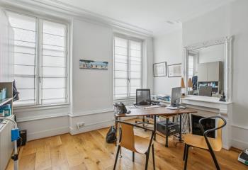 Location activité/entrepôt Paris 9 (75009) - 83 m² à Paris 9 - 75009