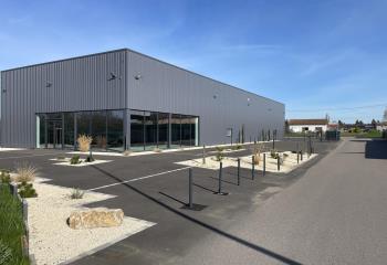 Location activité/entrepôt Pouilly-sous-Charlieu (42720) - 774 m² à Pouilly-sous-Charlieu - 42720