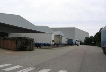 Location activité/entrepôt Reyrieux (01600) - 1800 m² à Reyrieux - 01600