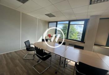 Location activité/entrepôt Roissy-en-France (95700) - 520 m²