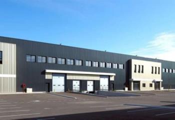 Location activité/entrepôt Saint-Bonnet-de-Mure (69720) - 5350 m² à Saint-Bonnet-de-Mure - 69720