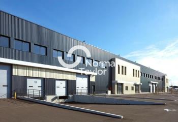 Location activité/entrepôt Saint-Bonnet-de-Mure (69720) - 7369 m² à Saint-Bonnet-de-Mure - 69720