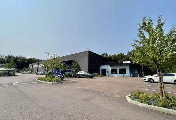 Location activité/entrepôt Saint-Étienne-du-Rouvray (76800) - 3240 m²