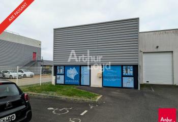 Location activité/entrepôt Saint-Jacques-de-la-Lande (35136) - 240 m²